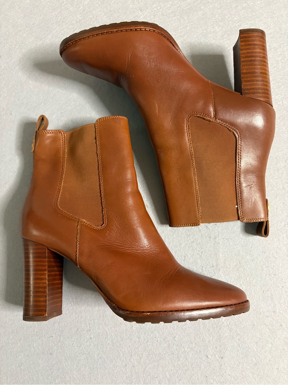 Lauren Ralph Lauren Mylah Tumbled Leather Block Heel Bootie Deep Saddle Tan 9.5 - Picture 3 of 8